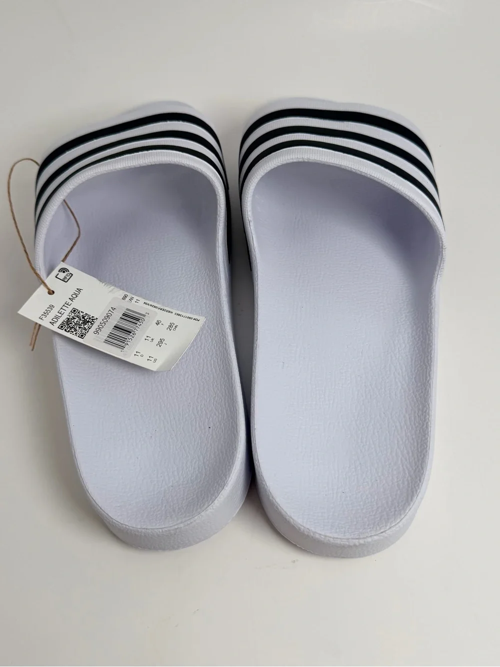 adidas sporty slip